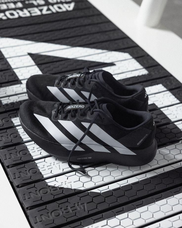 Adidas Evo SL Black List Silver