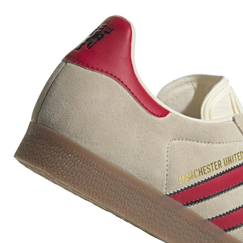 Gazelle X Manchester United