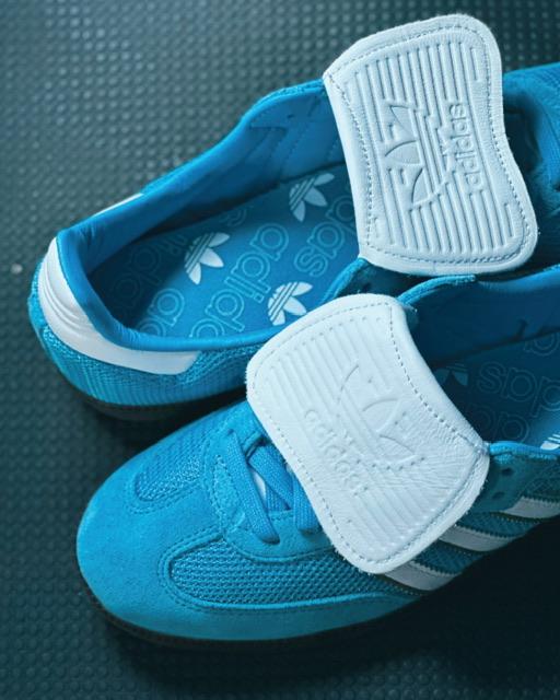 Samba Lt Blue 
