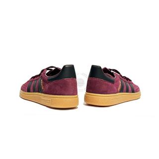 Spezial Red list Black